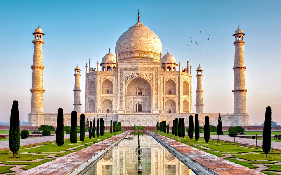 Agra_things-to-do_taj-mahal